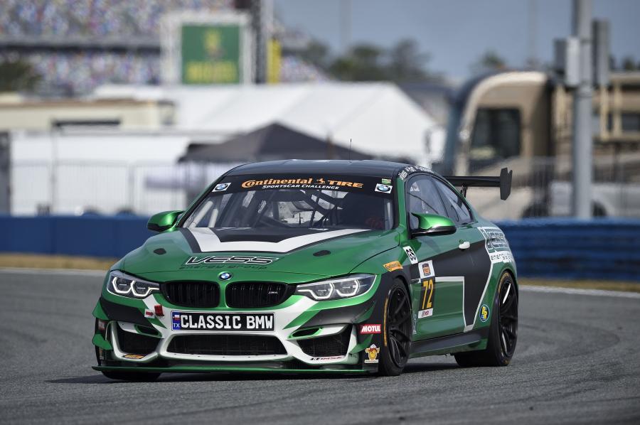  BMW M4 GT4 (F82) 2017 года  (фото 19 из 46)